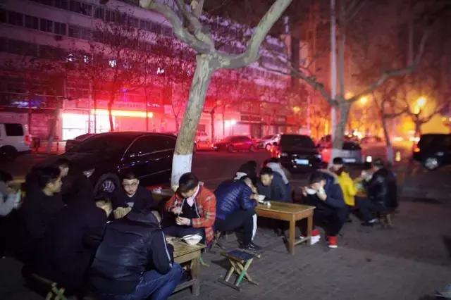 俺是地道农村人,俺是地道的农村人