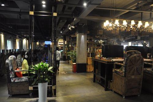 开网咖都需要哪些费用,县城开网咖挣钱吗