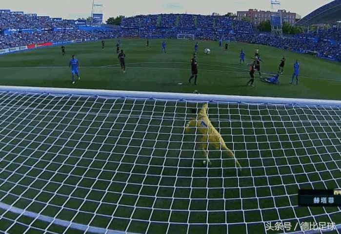 中超球员绝杀,中超球员打进世界杯历史上第一球