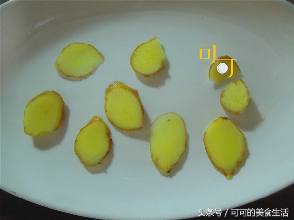 鲳鱼怎么做好吃清蒸鲳鱼,清蒸鲳鱼的最简单做法