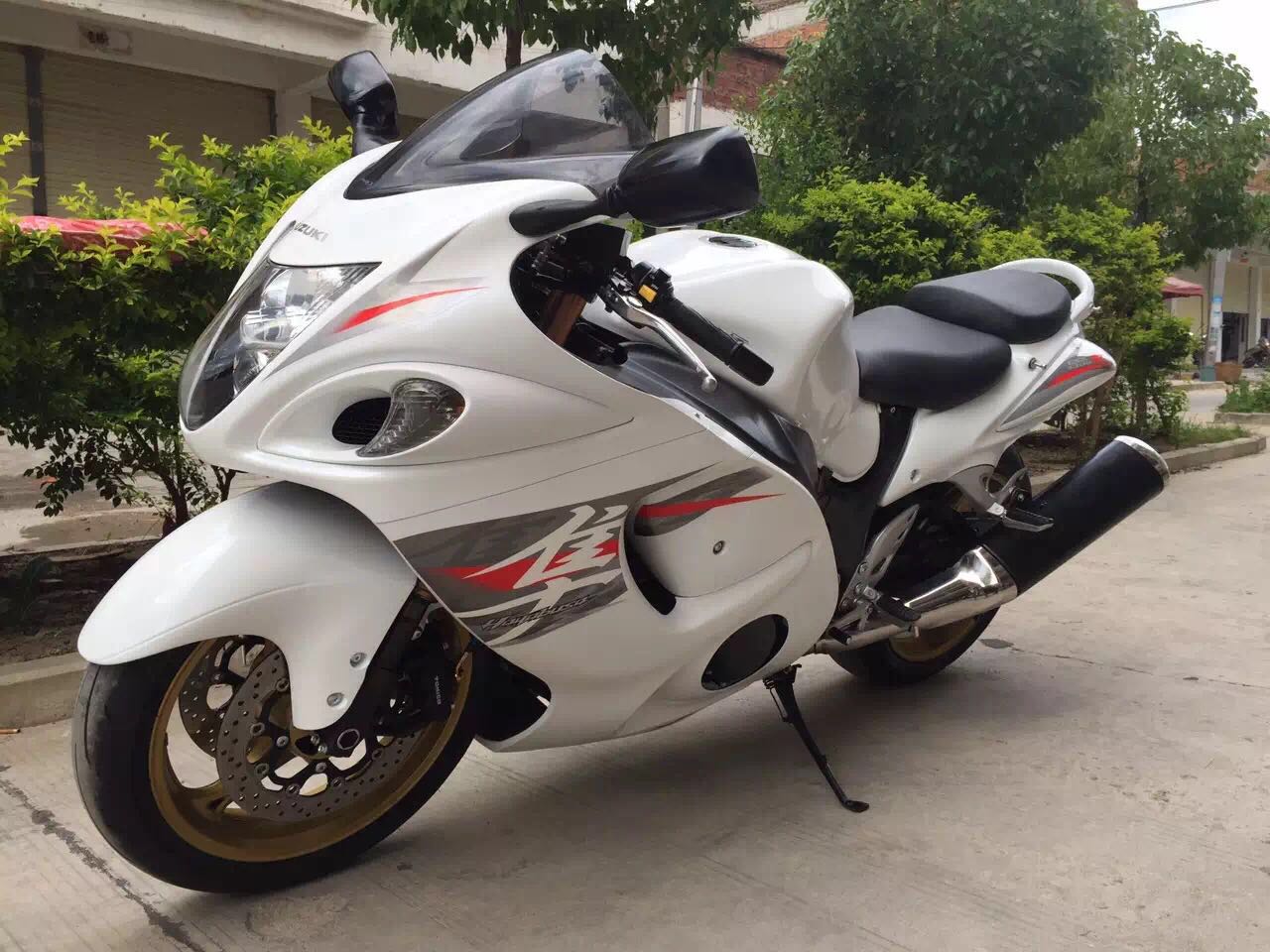 铃木suzukigsx-s7502019,铃木suzukigsx-1000r模型黑