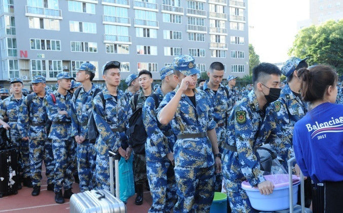 王俊凯军训后的照片,王俊凯军训时期的照片