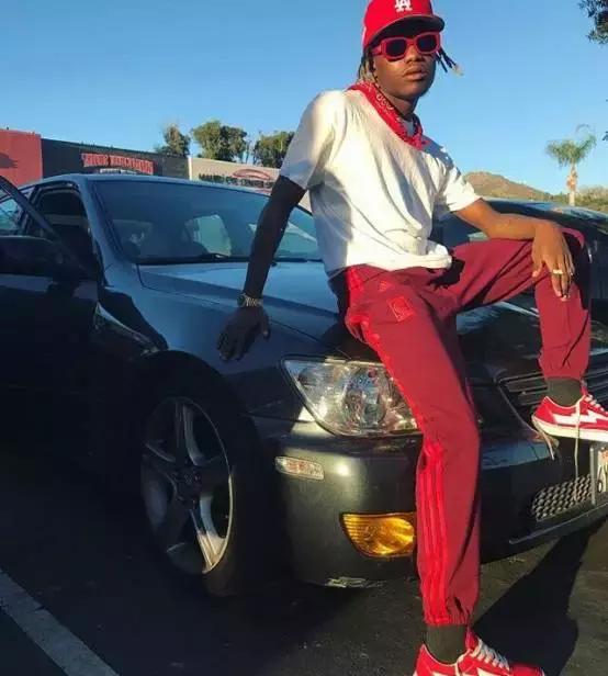 yeezy潮鞋推荐男学生,潮人夏季必入的鞋款yeezy椰子380