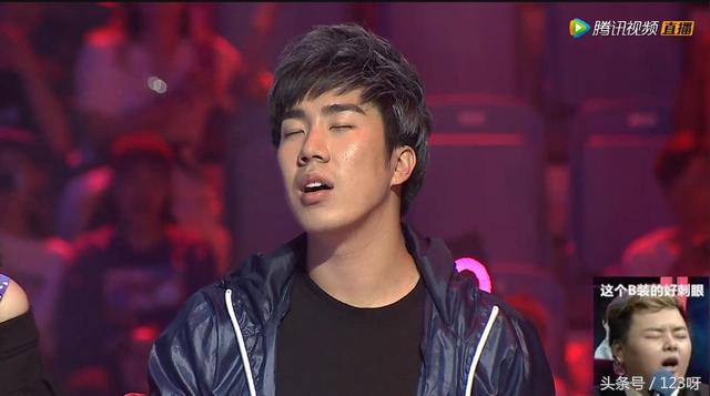 《英雄联盟》竞迹嘉年华：天佑加入SSMISS骚男率主播挑战职业队