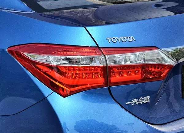 帝豪gl和卡罗拉选哪个好,卡罗拉和吉利帝豪gl