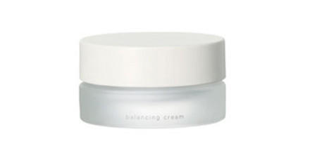 韩国护肤品和日本护肤品哪个好,韩国护肤品和日本护肤品