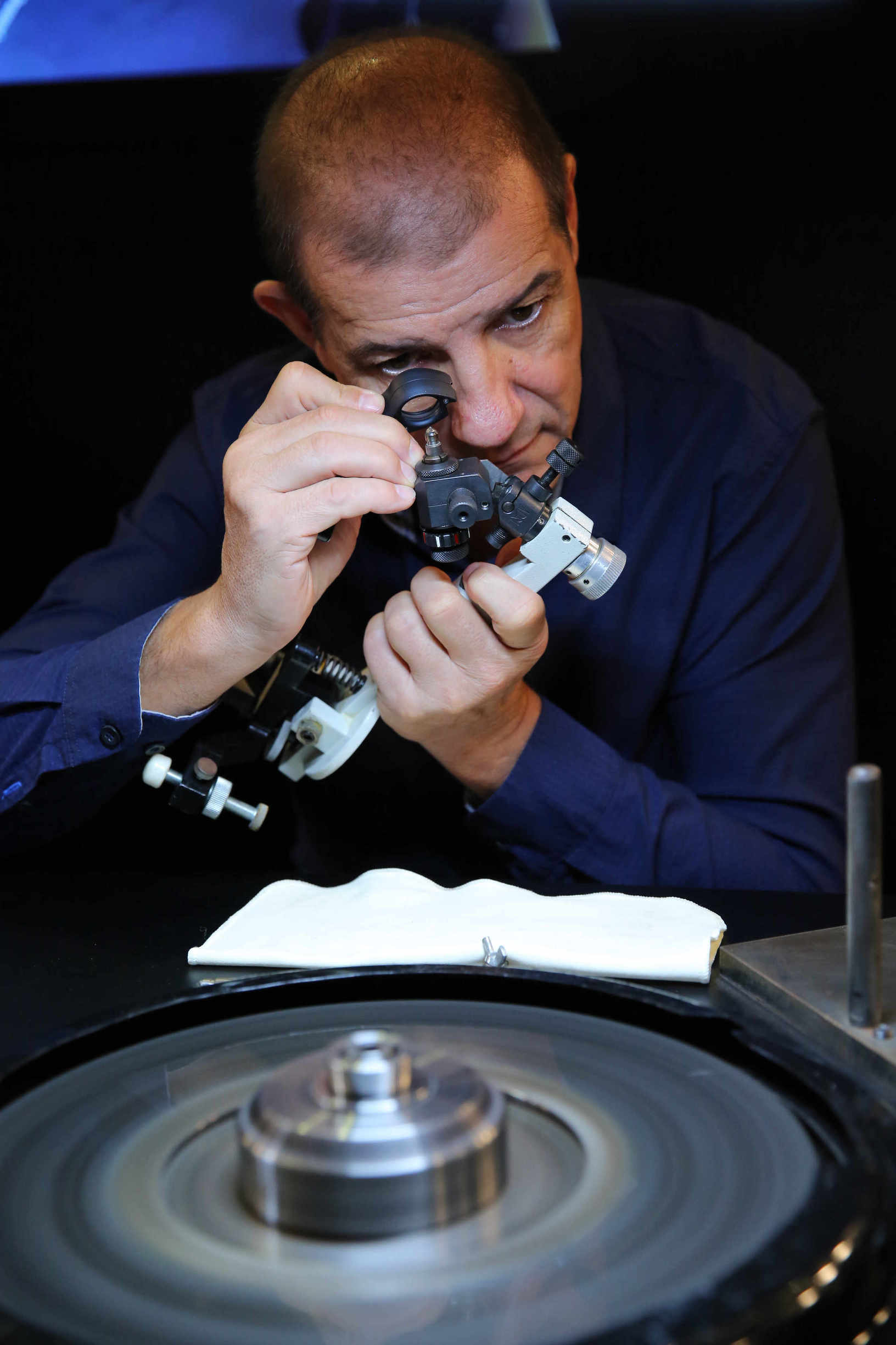 周生生高端系列全爱钻由谁代言 (周生生官方旗舰店全爱钻项链)