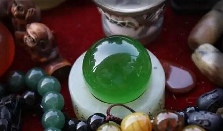 慈禧最珍贵的夜明珠,慈禧夜明珠是两半的吗真品下落