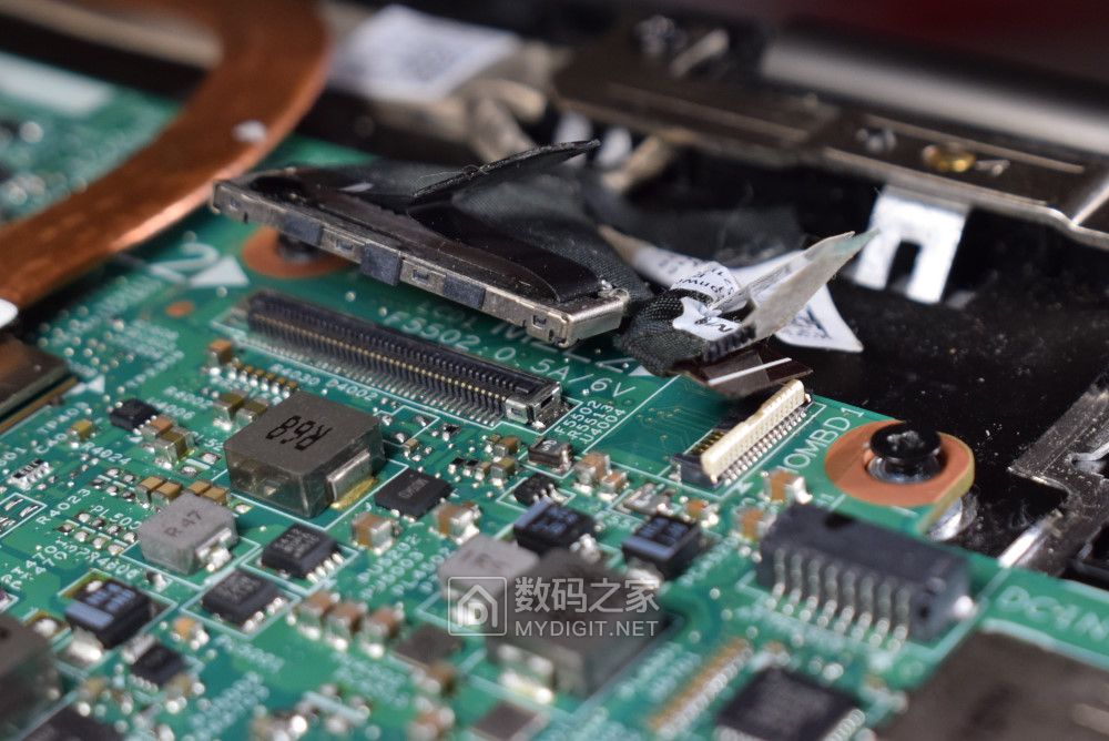 戴尔灵越13pro拆解,笔记本电脑戴尔灵越13.3系列测评