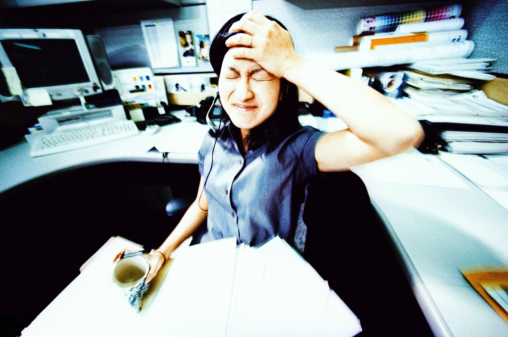 久坐的危害的新闻报道,久坐一族警惕坐出来的健康危害