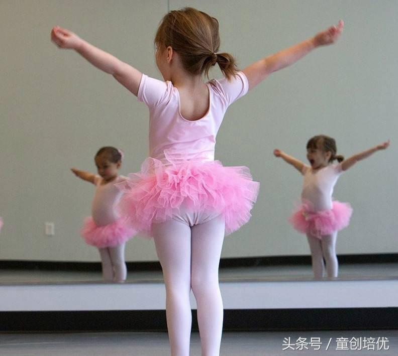 舞蹈是有天赋的吗,舞蹈是练出来的不是靠天赋