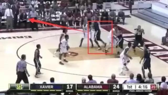 联防战术怎么防对方溜底线,联防战术最佳破解方法