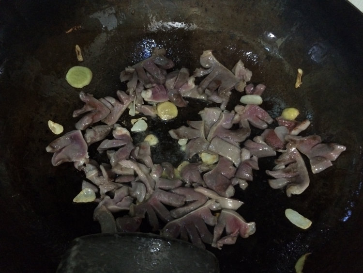 鸡胗家常素菜做法大全,鸡肉菜心家常做法大全窍门