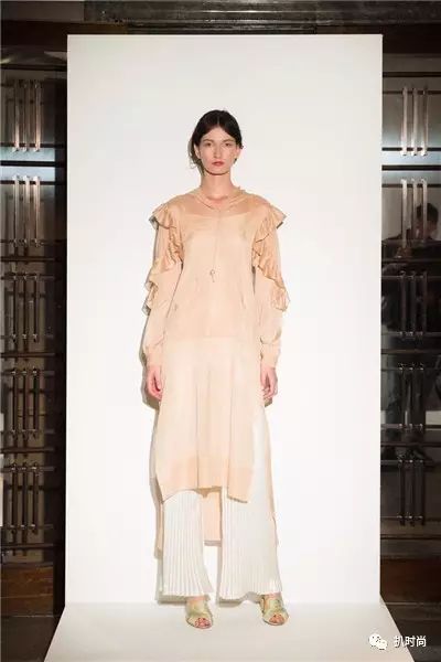 2018春夏伦敦时装周丨Burberry之外,还有什么可看?