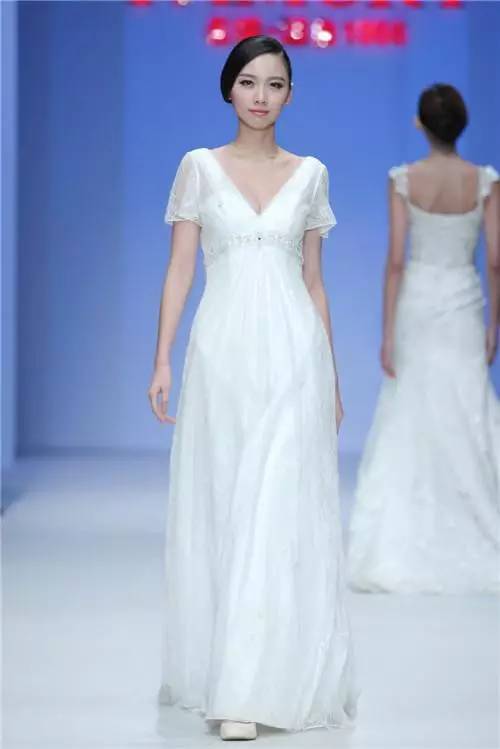 世界著名婚纱,世界十大婚纱品牌官网