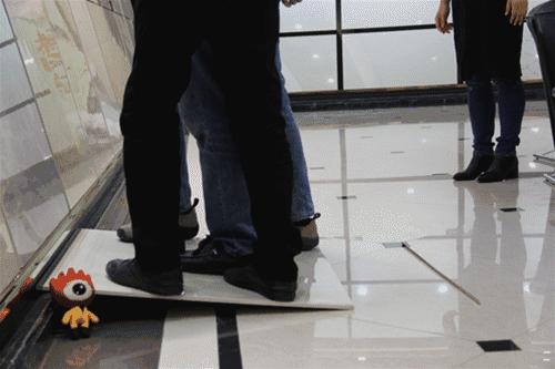 装修后瓷砖开裂怎么办,瓷砖贴墙不久开裂的原因