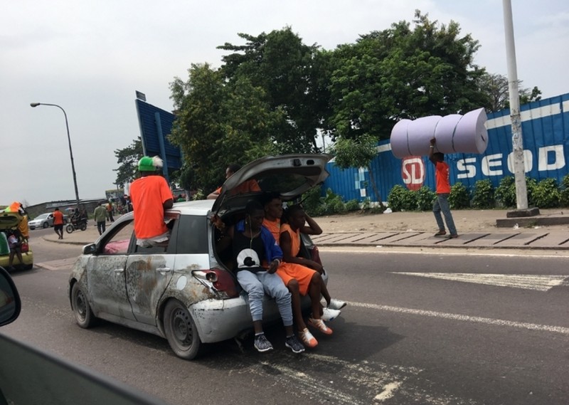 在非洲刚果金生活和工作，战狼2之后很多人担心自己的安全，其实