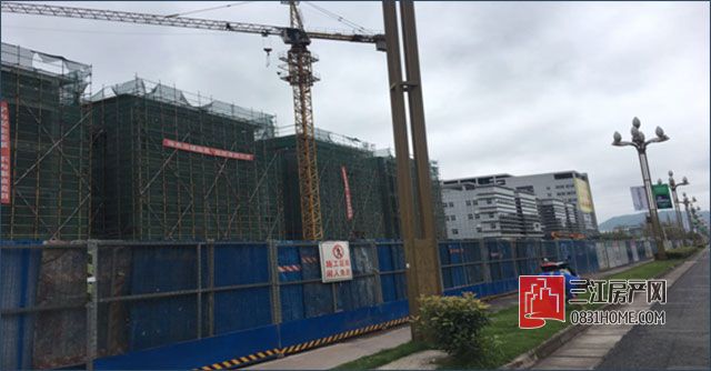 邦泰国际社区花园城，“紧靠”大学城好乘凉？