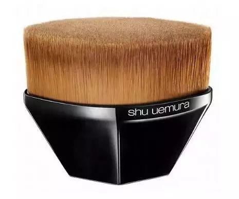 古力娜扎白出天际！竟然只用20元的化妆品？