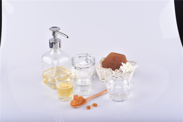 泰国皇室名媛热推神器HoneyBerry麦卢卡蜂蜜面膜皂，曼谷必BUY