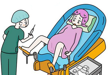 进产房时，产妇一句话引来医生夸赞：今天遇到行家啦！