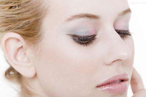 吃胶原蛋白对胸部下垂有帮助吗,食疗拯救平胸