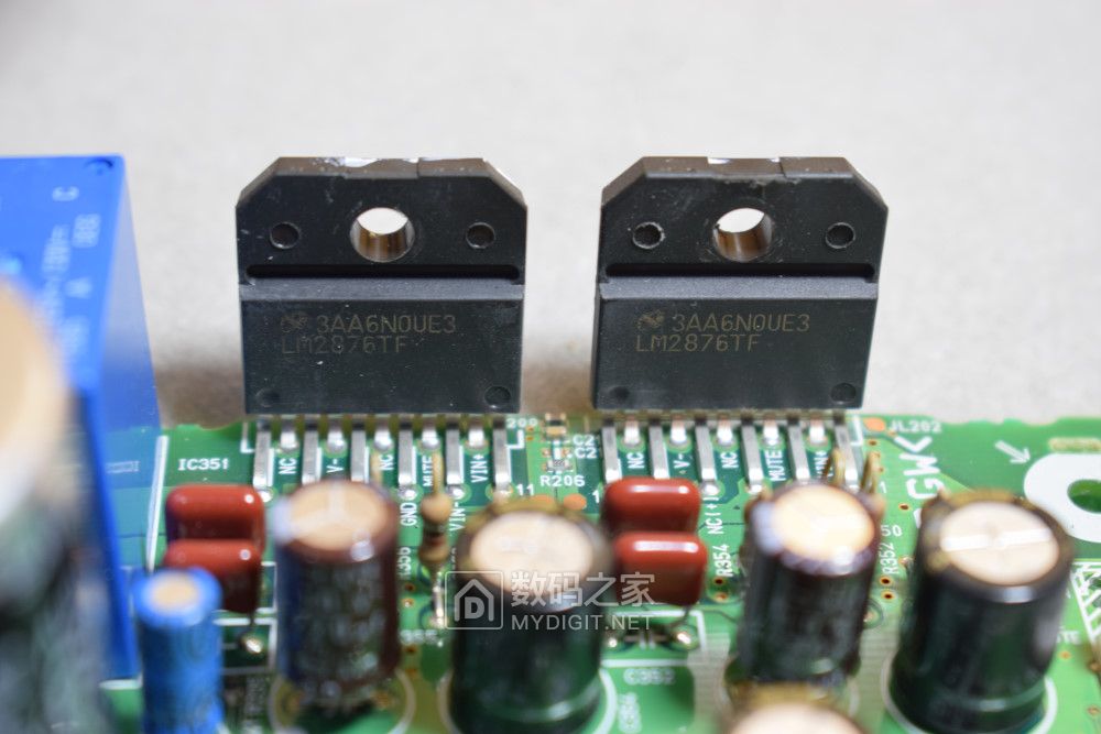 索尼uda1听感评测,索尼vf1功放拆解