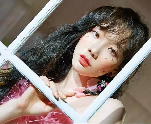 卷刘海自己怎么做,现在最火的刘海自制