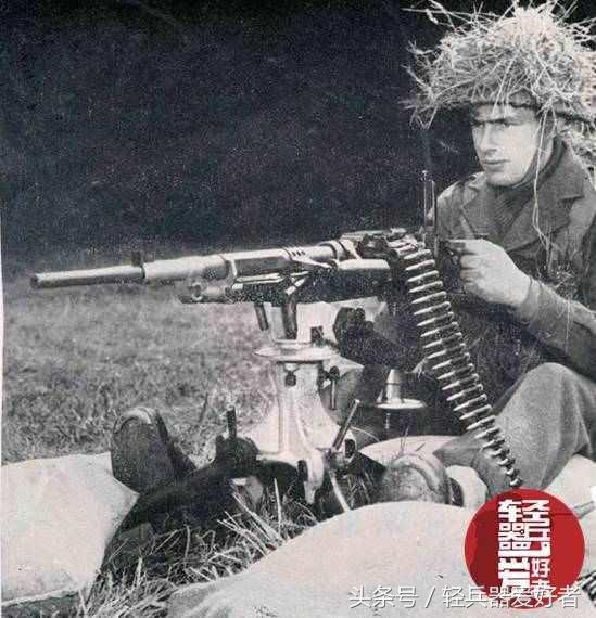 布伦轻机枪和刘易斯轻机枪,布伦轻机枪弹链版