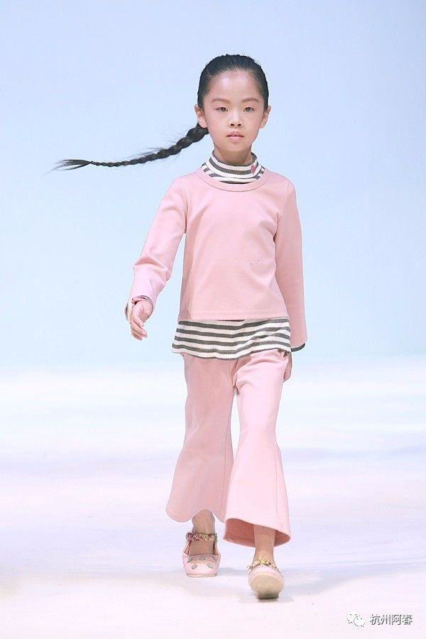 渝派精品服装,渝派系列服装