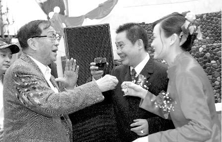 纪念一代名导谢晋诞辰100周年,谢晋导演百年诞辰视频