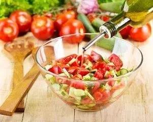 蔬菜沙拉的做法减肥,减肥蔬菜沙拉做法