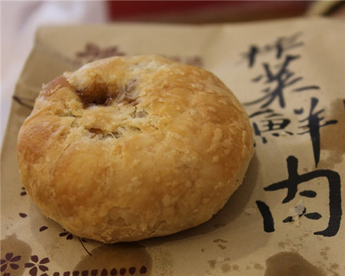 真正的五仁月饼是什么馅的,五仁月饼和冰皮月饼哪个更好吃