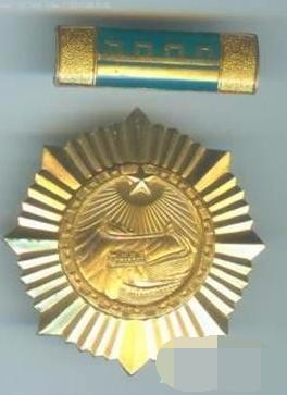 勋章数不过来，他叫陈廷儒，你一定不知道！国庆节，向老兵致敬！