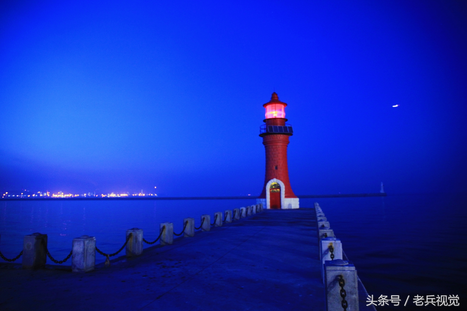 听说你也喜欢看海的英文,听说你也喜欢海什么意思