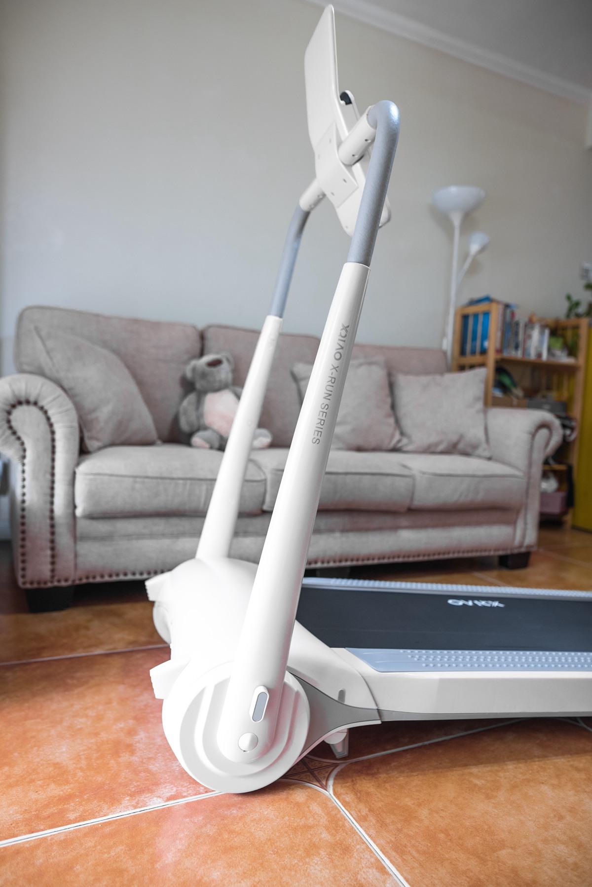 迪丽热巴跑步机广告,迪丽热巴代言的运动品牌图片