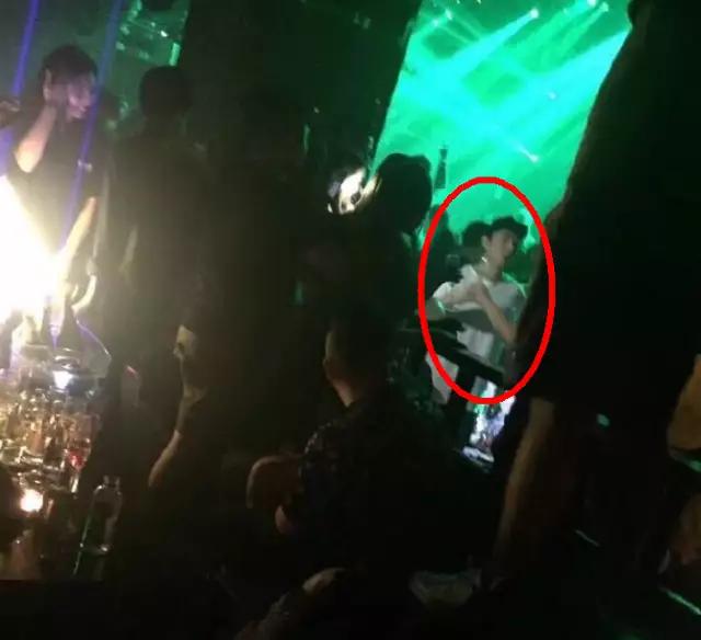 房祖名吸毒新闻发布会,房祖名陪玩后王思聪现身ktv