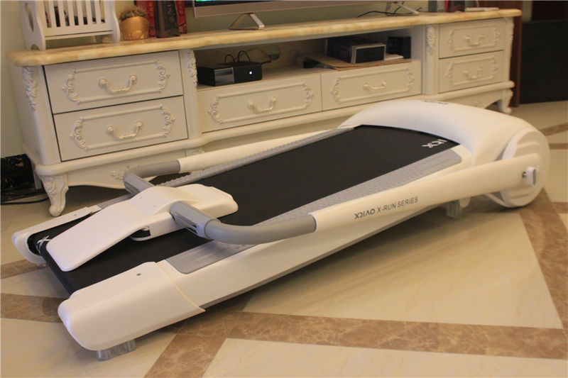 迪丽热巴跑步机广告,迪丽热巴代言的运动品牌图片