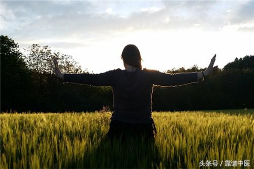 太极气功八法五步教学视频,气功八法五步背面教学视频