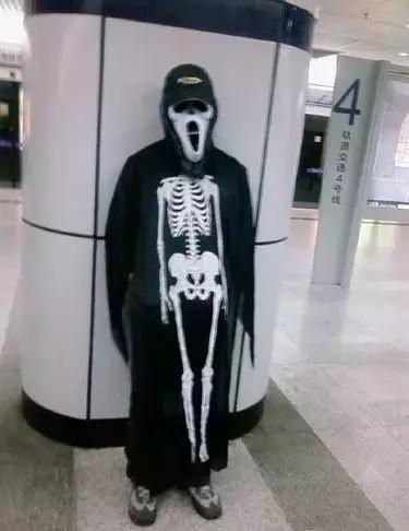 魔都是个很神奇的地方,魔都是个神奇的地方