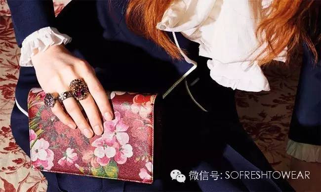 买钱包买拉链的还是不拉链的,买钱包