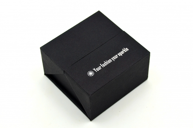 金属感十足的耳机,发光头戴式耳机测评