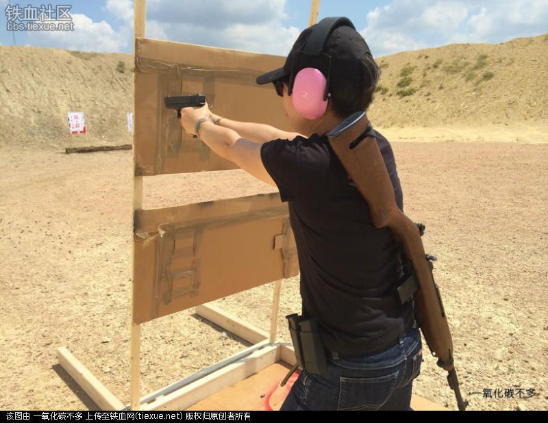 26岁女汉子苦练20年武功越战越勇,女汉子练枪视频