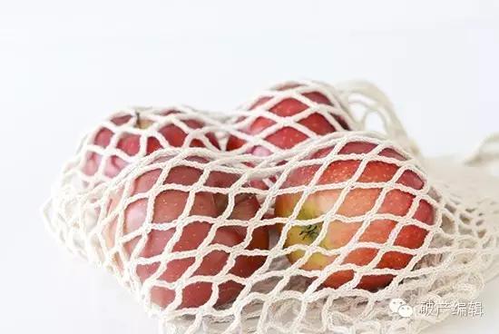 单身女人家里养猫,单身女人养猫