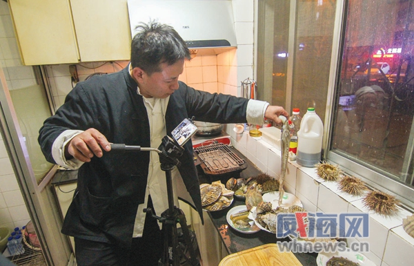 斗鱼一个天天吃海鲜的大叔,斗鱼美食主播威海大叔