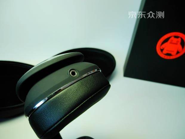 不管黑猫白猫能抓到老鼠就是好猫,不管白猫黑猫能捉老鼠的就是好猫