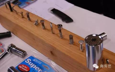 送男小众又高级的礼物400左右,小众又高级的礼物200到300