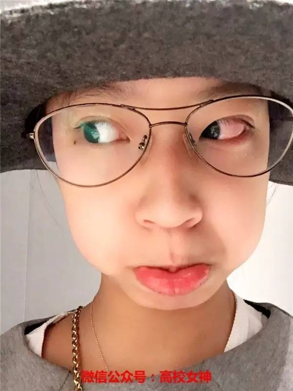 欧阳娜娜三姐妹颜值相差大,欧阳娜娜三姐妹一共几岁了