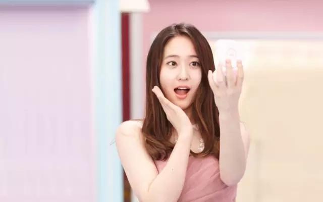 爱丽小屋试色,爱丽小屋气垫粉饼测评