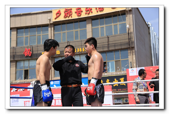 青海互助打起来了，昆仑对决又在青海互助上演搏击大战